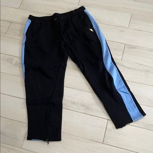 Men’s Fila sweat pants